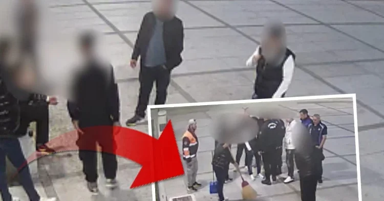 Vurdumduymaz gençlere büyük şok! Kürek ve süpürgeyi ellerine alıp temizlediler