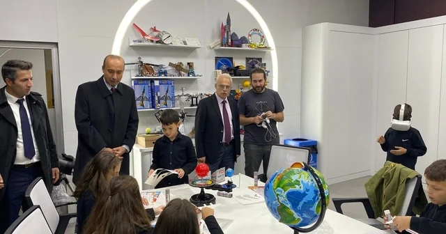 Arslantürk Bilim Merkezi gençlerin gelişmesine büyük fırsat Düzce Haberleri