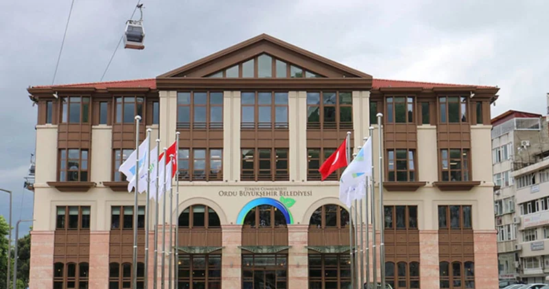 Ordu Büyükşehir Belediyesi’ndeki usulsüzlükler Sayıştay raporuna yansıdı: Mezbaha kaba inşaatı için ÇED süreci tamamlanmadan ihaleye çıkılmış!