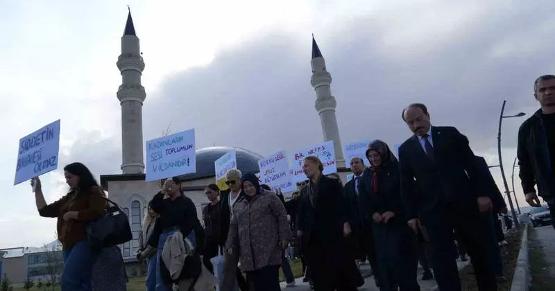 ETÜ’de, Kadına yönelik şiddete karşı farkındalık yürüyüşü