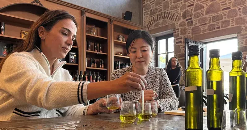 Japon şefin, Türk zeytinyağı çeşitlerinden özel karışımı