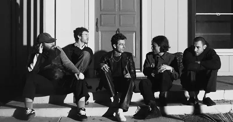 Amerikalı alternatif rock grubu The Neighbourhood ilk kez İstanbul a geliyor
