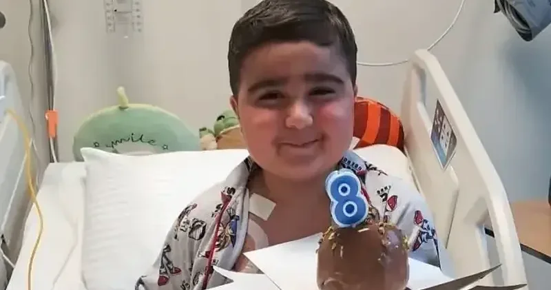 Azerbaycanlı 8 yaşındaki çocuk, kemik iliği nakliyle Türkiye’de hayata tutundu Dünya Haberleri