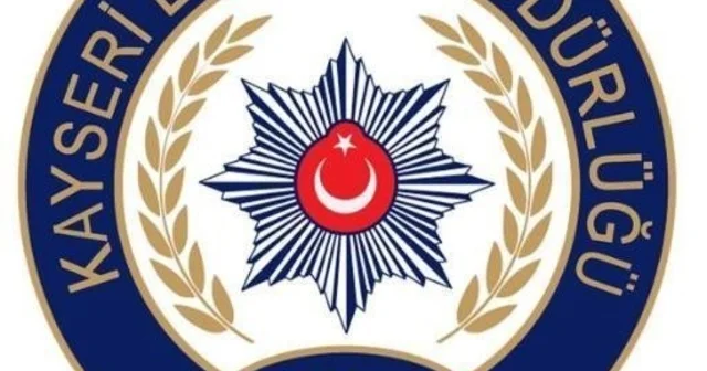Kayseri polisinden sanal devriye: 468 sosyal medya hesabına erişim engeli getirildi Cinsel içerikli yayın yapan 31 sosyal medya hesabına erişim engeli Kayseri Haberleri
