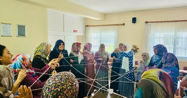 Aile ve Sosyal Hizmetler Bakanlığının Modüler Aile Eğitim Programı 42 ilde daha uygulanmaya başlandı Ankara Haberleri