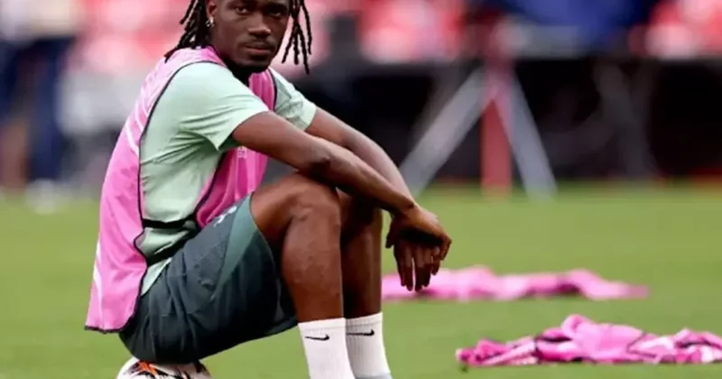 Adı Fenerbahçe ve Galatasaray ile anılan futbolcunun başına gelmeyen kalmadı