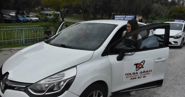 Sürücü kurslarında yeni yıl öncesi yoğunluk İzmir Haberleri