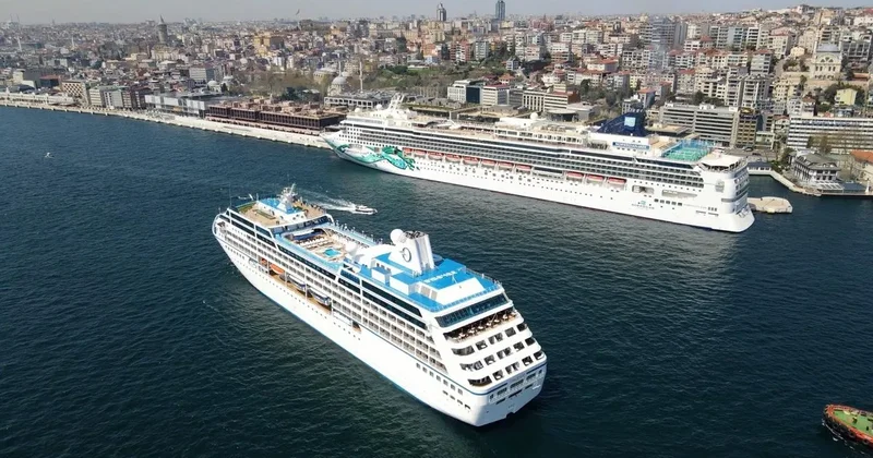 Kruvaziyerler rekora yelken açtı… Bakan Uraloğlu: Yılın ilk 10 ayında yolcu sayısı 2 milyonu aştı