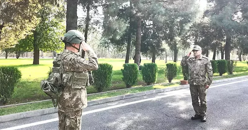 Orgeneral Tokel, Diyarbakır ve Gaziantep te birlikleri denetledi