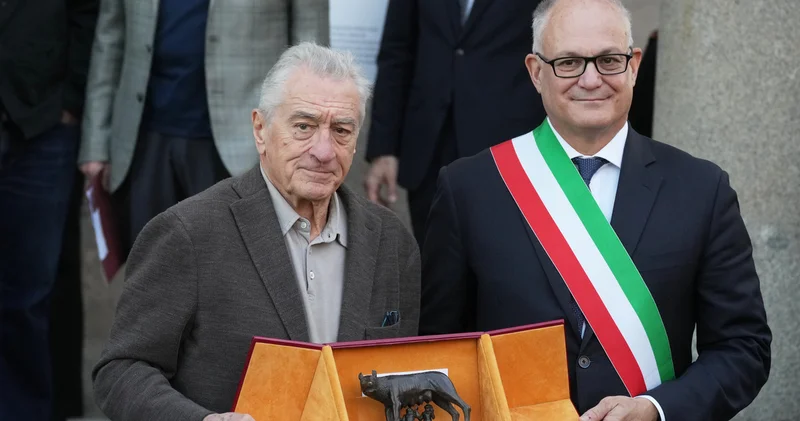 Robert De Niro 20 yıl önce verilmesi engellenen İtalyan nişanıyla onurlandırıldı