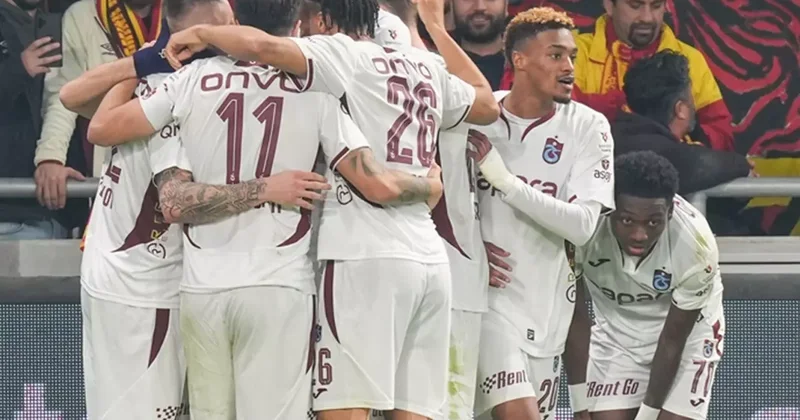 Trabzonspor da 2 yıldız futbolcu Beşiktaş maçında cezalı duruma düştü
