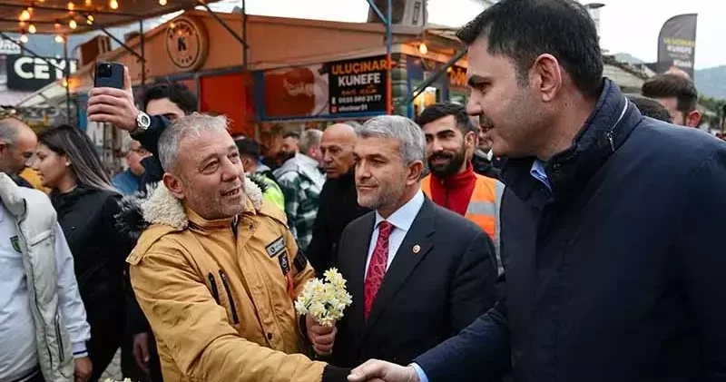 Bakan Kurum, Hatay da incelemede bulundu