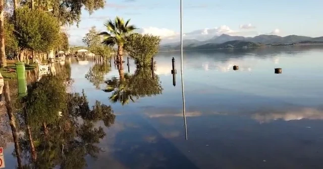 Nam Nam ve Yuvarlak Çayı nın taşıdığı sular Köyceğiz Gölü nü taşırdı Muğla Haberleri