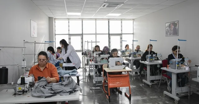 Mersin de giyim üretim kurslarına büyük ilgi Mersin Haberleri