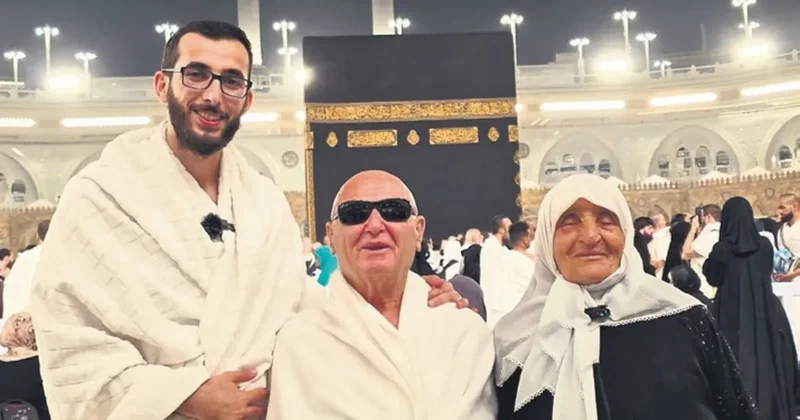 Görme engellilerin umre sevinci