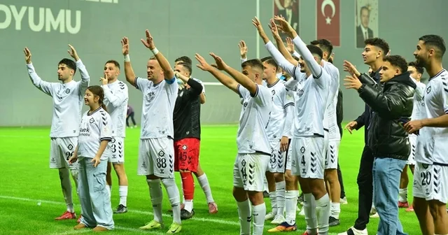 Altay krizden 3 puan çıkardı İzmir Haberleri
