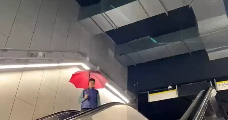 Sağanak yağış İstanbul metrosunu sular altında bıraktı