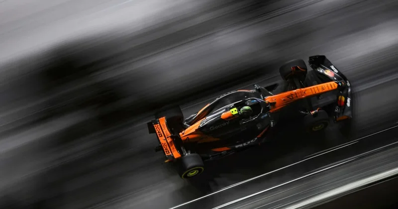 Formula 1 de 2 puan farkla şampiyon Sözcü Gazetesi