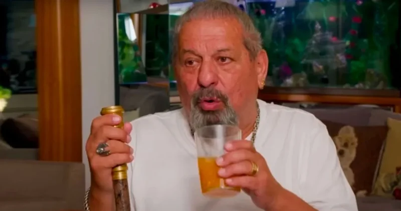 Erman Toroğlu: Galatasaray da iki futbolcu dövdü