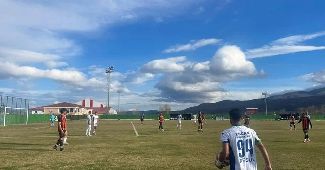 Ladik Belediyespor sahasında Karabük Eflanispor ile berabere kaldı Samsun Haberleri