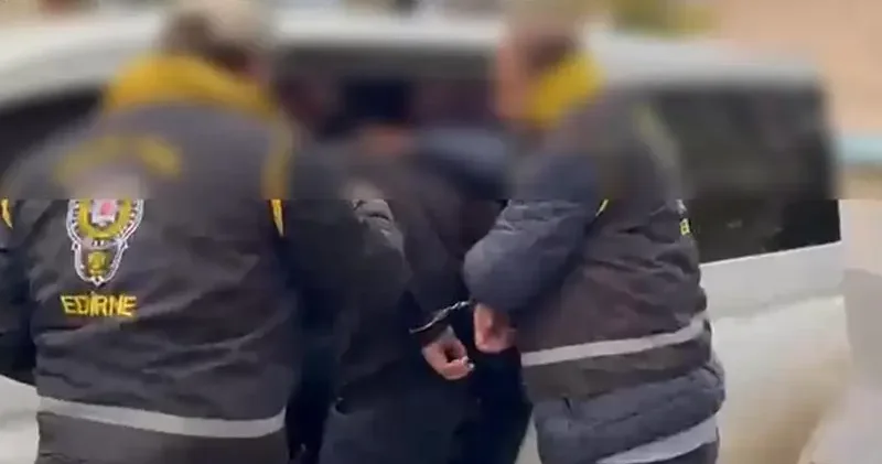 41 yıla hükümlü firari, eve gelen polisi görünce intihara kalkıştı