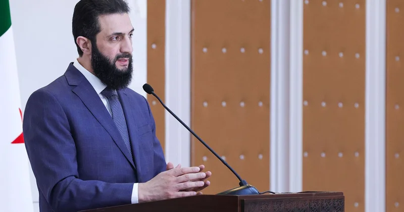 Şara dan gazetecinin geçmişinizde teröristlik var sözlerine tepki: Onurumla ön saftaydım, kendimi tehlikeye attım ki masum insanlar zarar görmesin