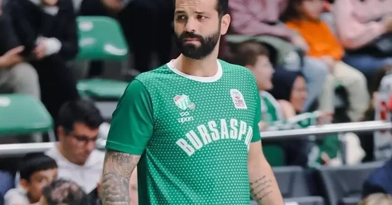 Göksenin Köksal dan Galatasaray a küfür