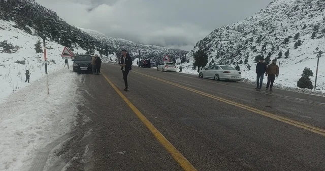 Kar yağışını duyan Alacabel e koştu Konya Haberleri