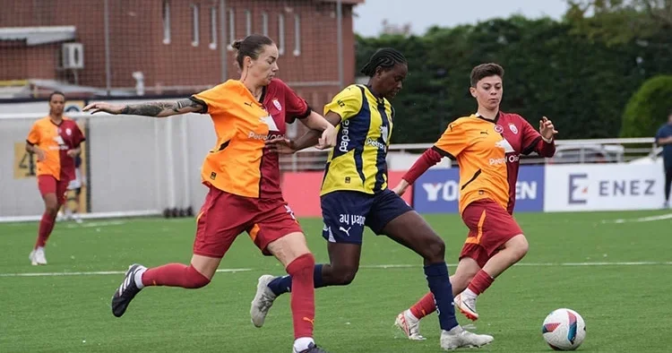 Kadıköy de dev randevu! Bu kez kadınlar karşı karşıya