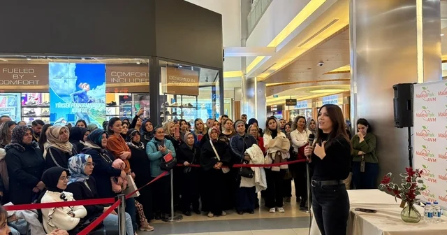 Yazar Dilek Cesur MalatyaPark ta okurlarıyla buluştu Malatya Haberleri