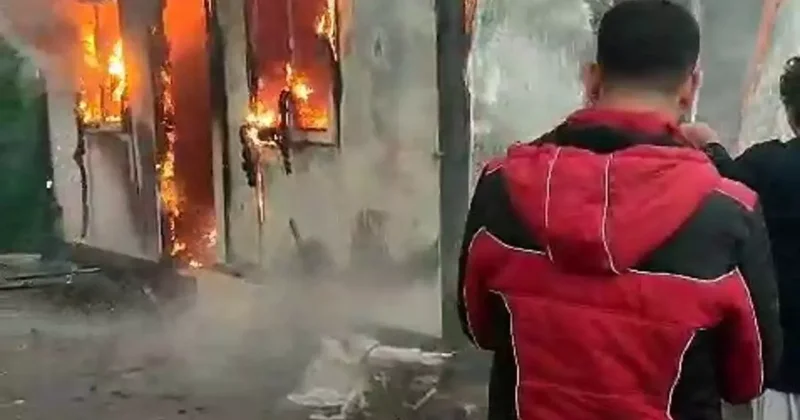 Konteyner alev alev yandı