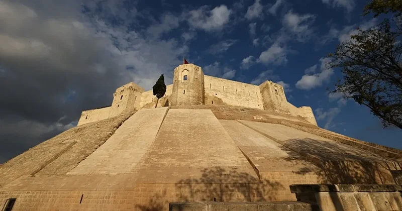 Yıkılan tarihe devlet koruması