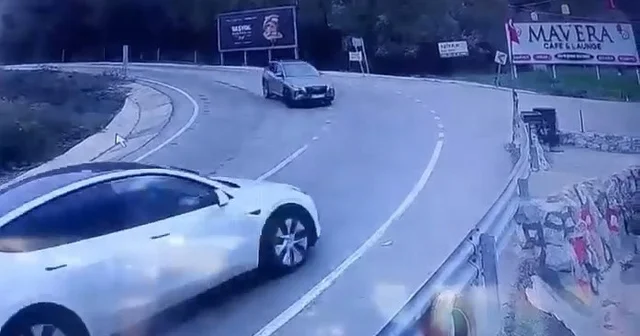 Uludağ yolu buz pistine döndü Yağmur ve kar yağışının etkili olduğu bölgede araçlar böyle kaydı Bursa Haberleri