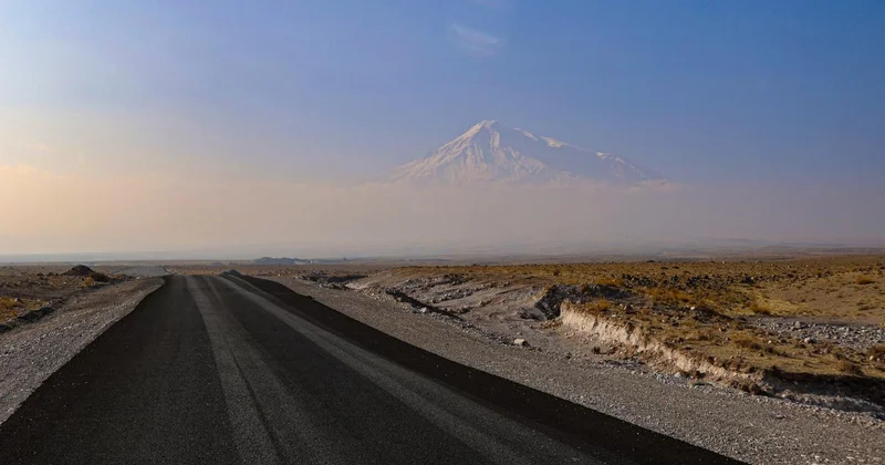 Ağrı Dağı nın turizm ve güvenlik yolu 75 kilometreye ulaştı