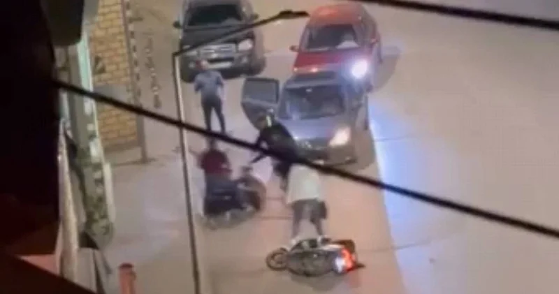 Bursa da kardeş kavgası kanlı bitti: Sokak ortasında ağabeyini bıçakladı