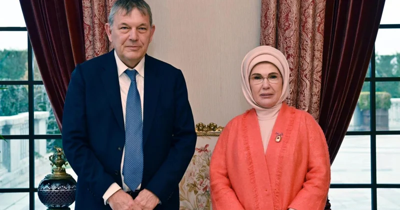 Emine Erdoğan, UNRWA Genel Komiseri Lazzarini ile görüştü