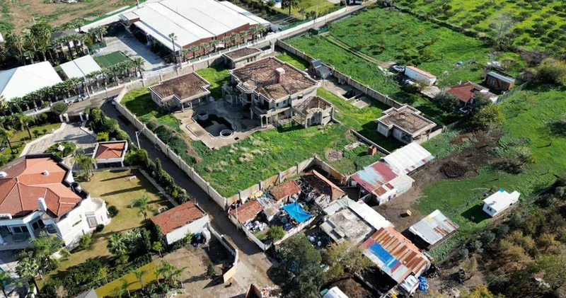 Gökçeklerin kayıtlara Kerpiç ev diye geçen 300 milyonluk sarayı ortaya çıktı