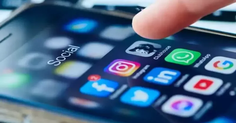 Sosyal medyada 15 yaş sınırına ünlü isimlerden tam destek