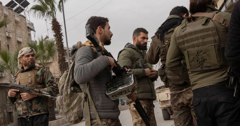 Suriye de sokak çatışmaları şiddetlendi! Sözcü Gazetesi