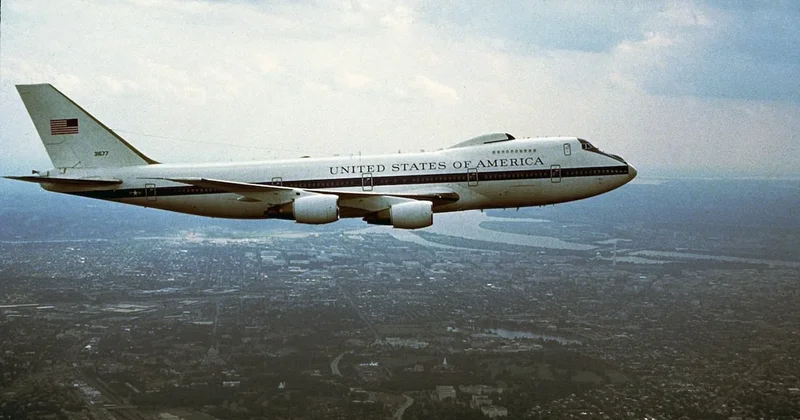 Rusya ve ABD karşı karşıya geldi: Kıyamet uçağı, Washington a indi Sözcü Gazetesi