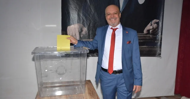 Akhisar da mevcut başkan 1 oy farkla kazandı Manisa Haberleri