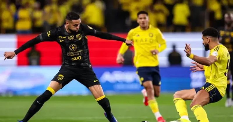 Hayalimdi diyerek gitti! İlk maçında yokları oynadı: En Nesyri yi topa tuttular