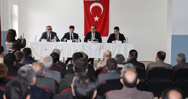 Iğdır Valisi Taşolar, Aralık ilçesinde muhtarlarla bir araya geldi Iğdır Haberleri