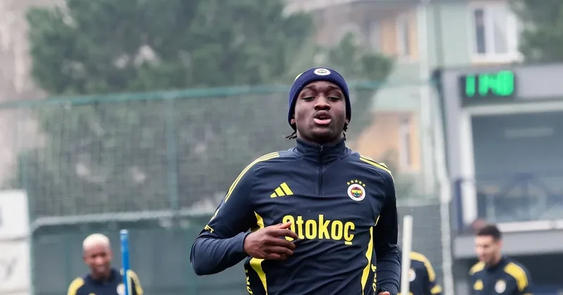 Fenerbahçe, Gençlerbirliği maçına hazır! Sidiki Cherif sahaya çıktı...