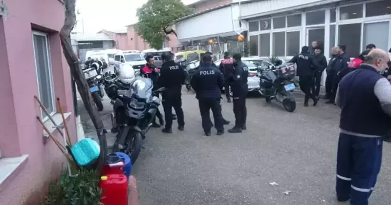 Dedikoduları duydu, eski iş yerini bastı. 2 si ağır 4 yaralı