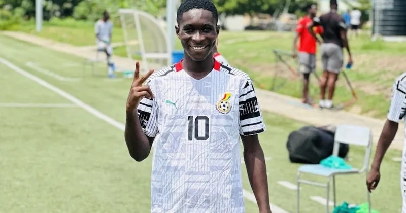 Fenerbahçe de sürpriz transfer! Daniel Asante yi TFF ye bildirdi Sözcü Gazetesi