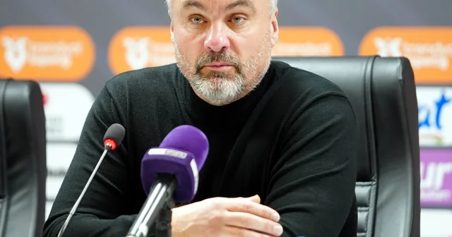 Thomas Reis: Performansımız nedeniyle hayal kırıklığı yaşıyorum Samsunspor Teknik Direktörü Thomas Reis: Transfer döneminde daha kaliteli bir oyuncu alabilirdik Samsun Haberleri