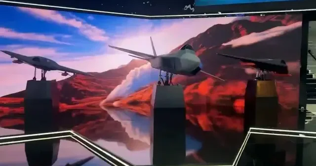 KAAN’dan Riyad’da gövde gösterisi: Geleceğin savaş konsepti sergilendi VİDEO İZLE