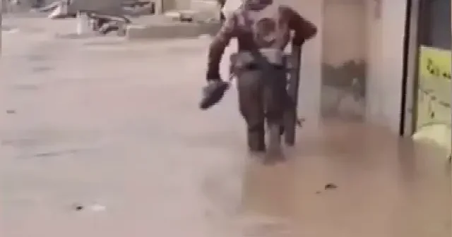 İdlib’de sel felaketi: Onlarca çadır sular altında kaldı VİDEO İZLE