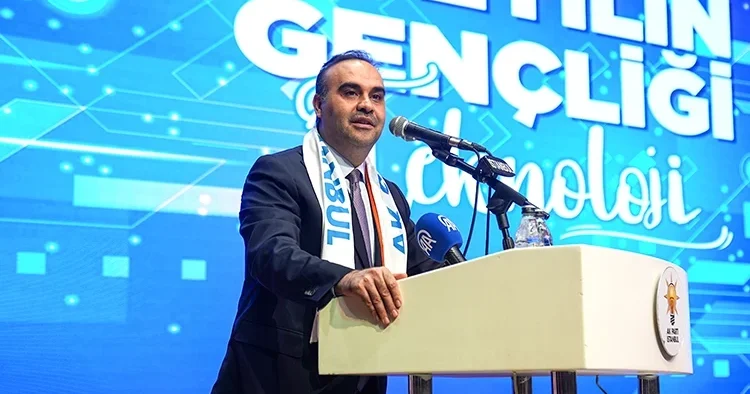 Bakan Kacır, AK Parti Yüzyılın Gençliği Buluşmaları nda konuştu